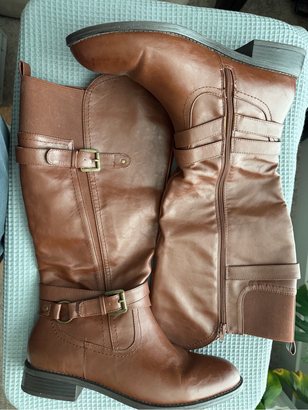 Classic Brown Leather Knee-High Riding Boots